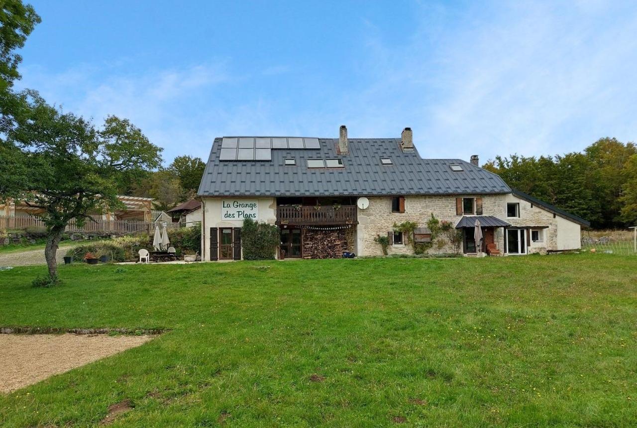 La Grange Des Plans Apartment Le Grand-Abergement Luaran gambar