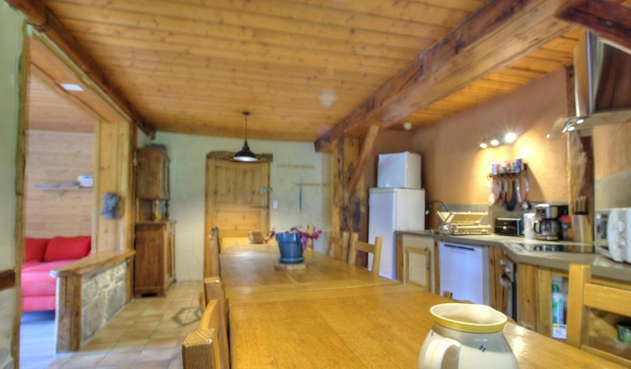 La Grange Des Plans Apartment Le Grand-Abergement Luaran gambar